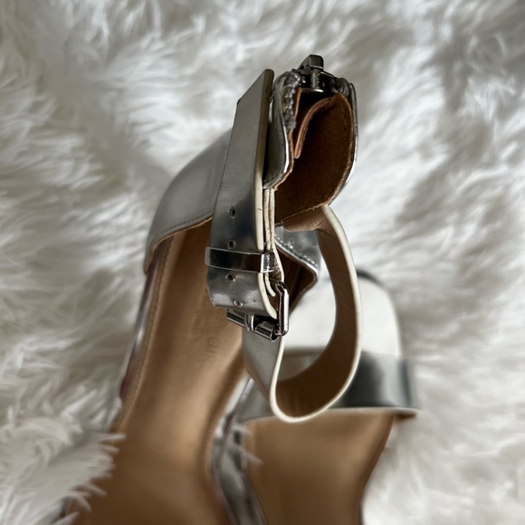 Women sandal - Picture 7 of 11